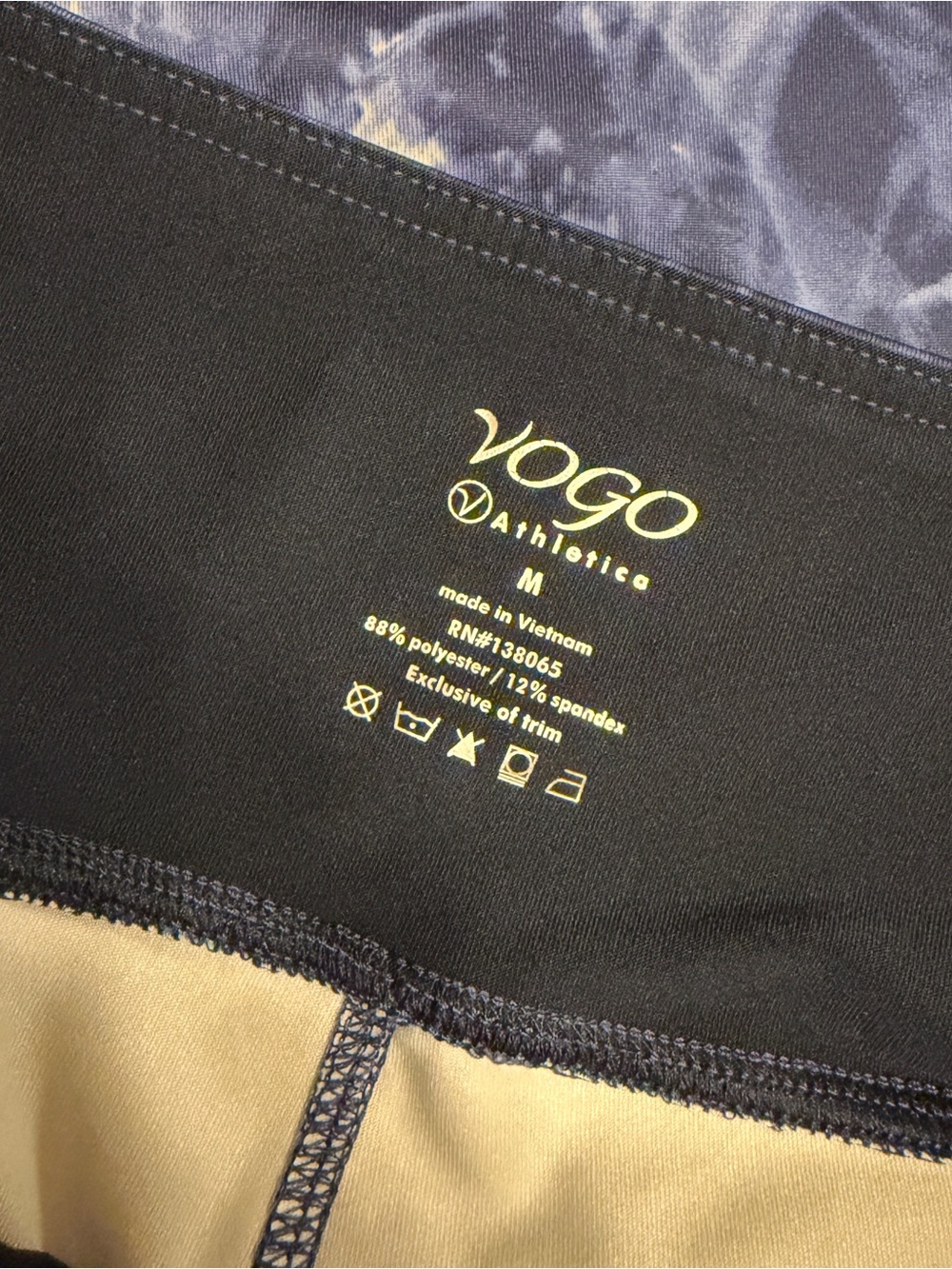 VOGO Athletica Jellyfish Cropped Leggings Strappy - Picture 4 of 4